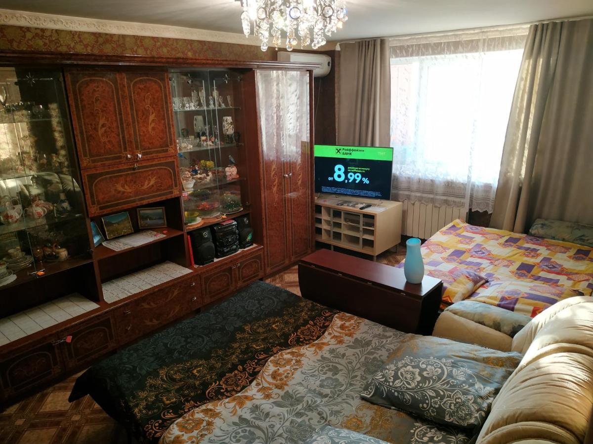 Apartment On Yamasheva Kazan' Esterno foto
